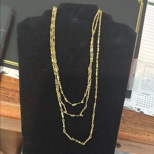 Elegant Gold Chain Necklace